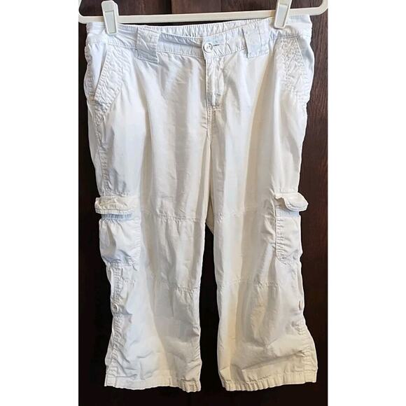 ST JOHNS BAY Womens Petite Size 6P White Convertible Cropped Cargo Pants - Picture 1 of 7